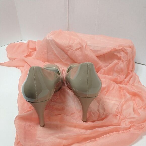 Bandolino Womens SZ 11M Rainaa Peep Toe Classic Pumps, Tan, - Picture 5 of 10